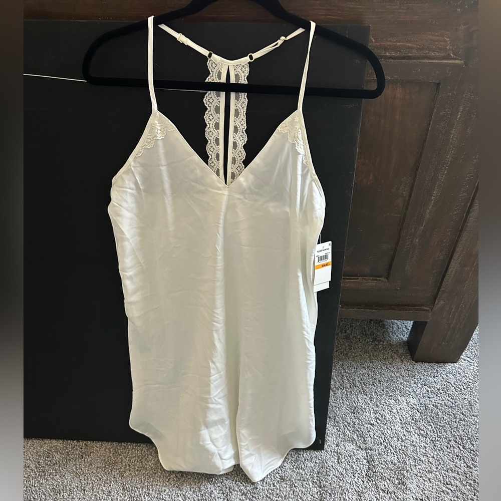 Elegant White Lace Trim Nightgown